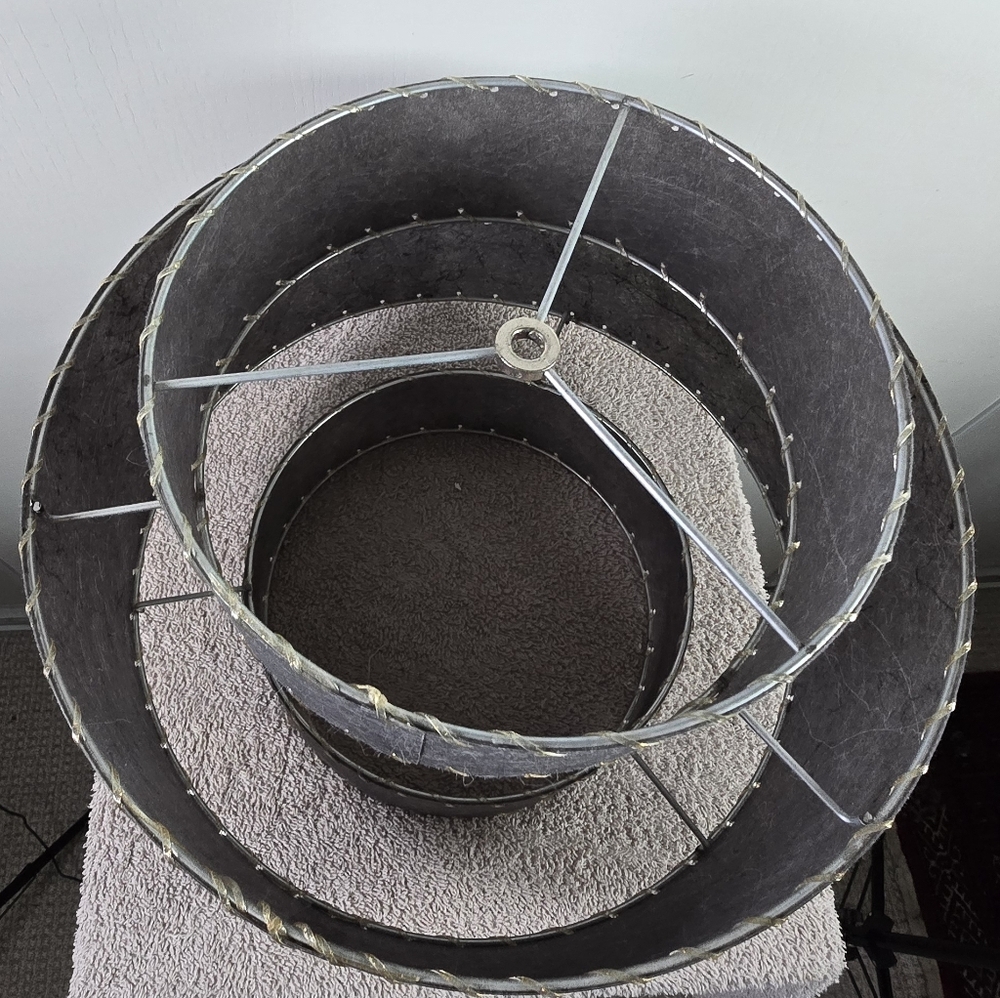 VINTAGE STYLE 3 TIERED DRUM LAMPSHADE - Picture 4 of 12
